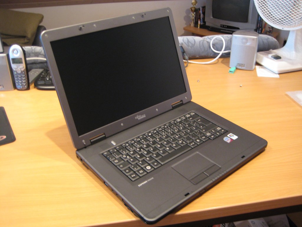 Fujitsu Siemens Esprimo E5700 Drivers Windows 7